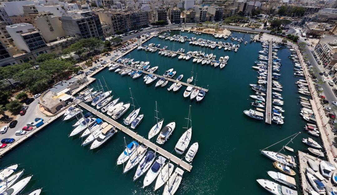 Modern 3br With Stunning Marina View In By 360 Estates * Pietà