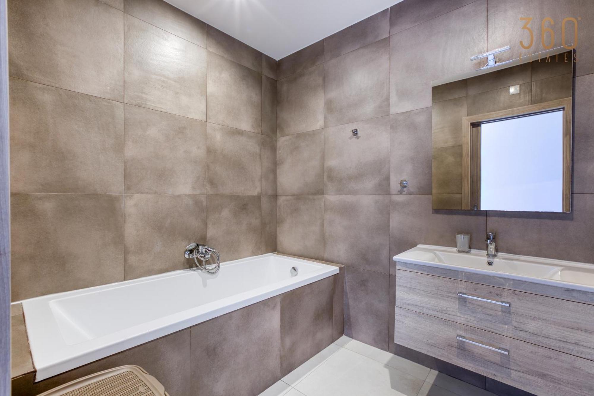 Apartman Modern 3br With Stunning Marina View In By 360 Estates